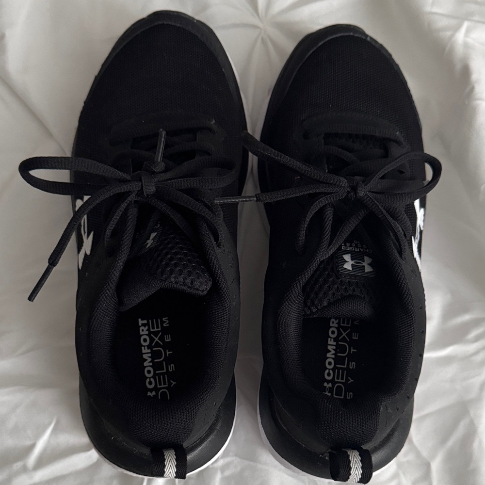 Under Armour Black Comfort Sneakers